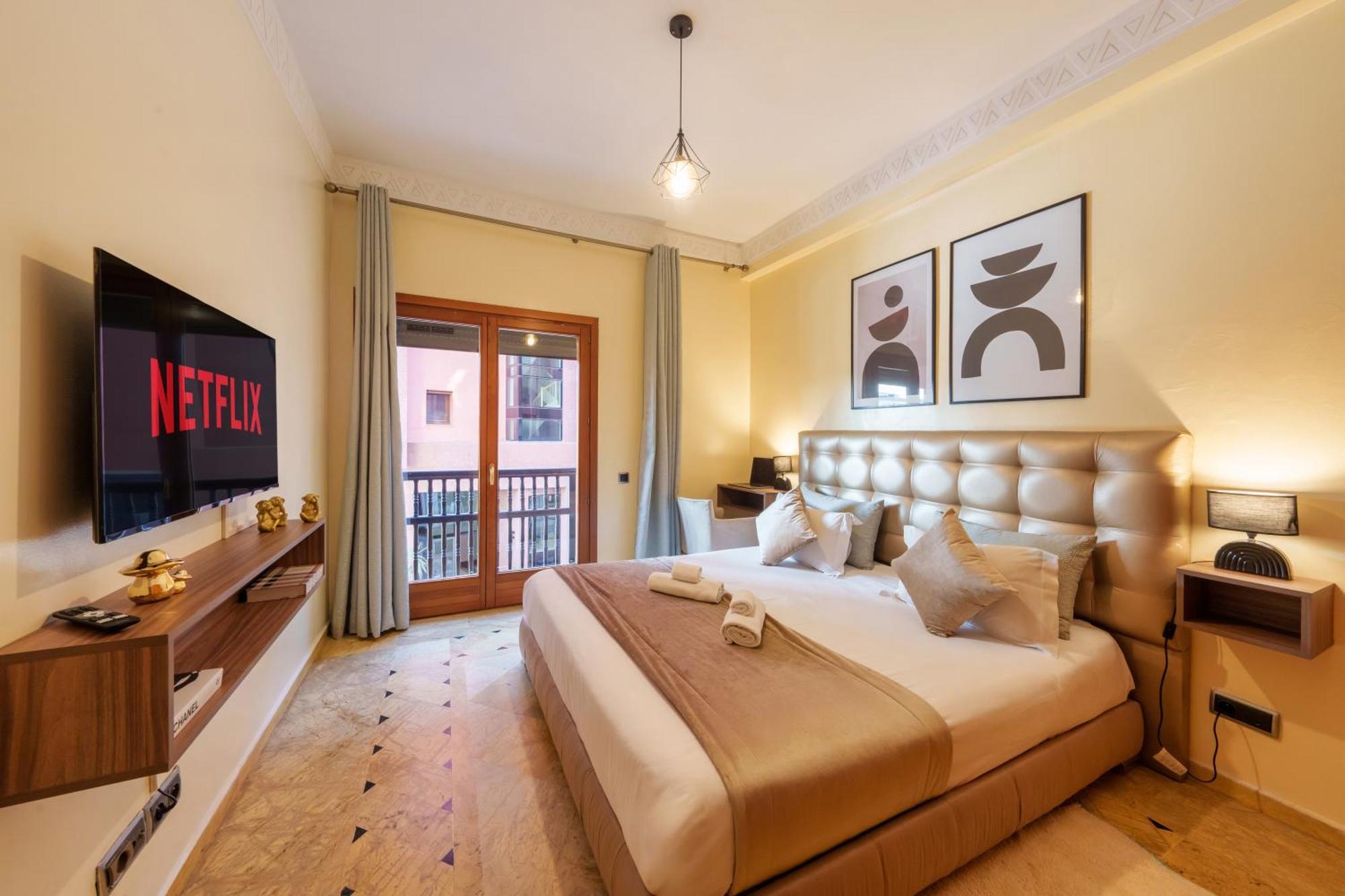 Appartement Haut Standing Gueliz Plaza Avec Vue Marrakesh Eksteriør billede